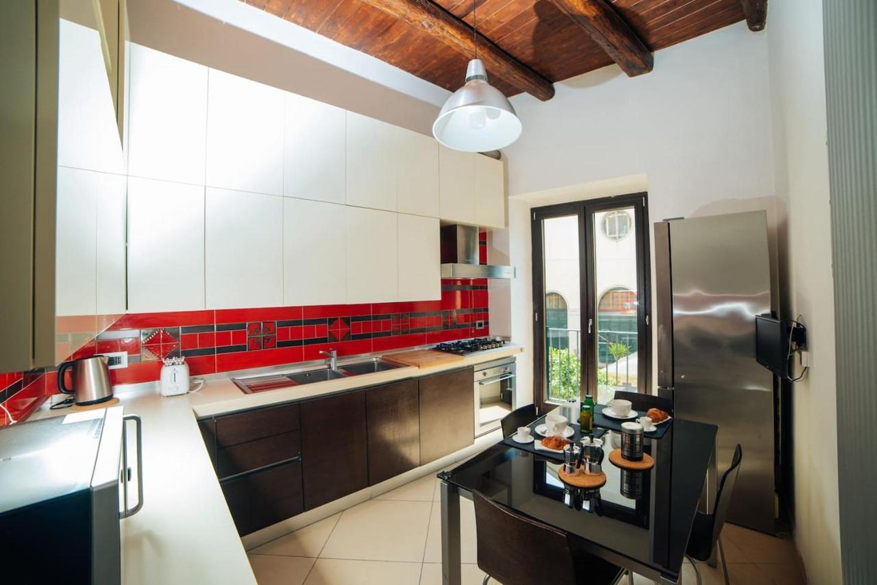 Domus Gisulfo Apartman Salerno Kültér fotó